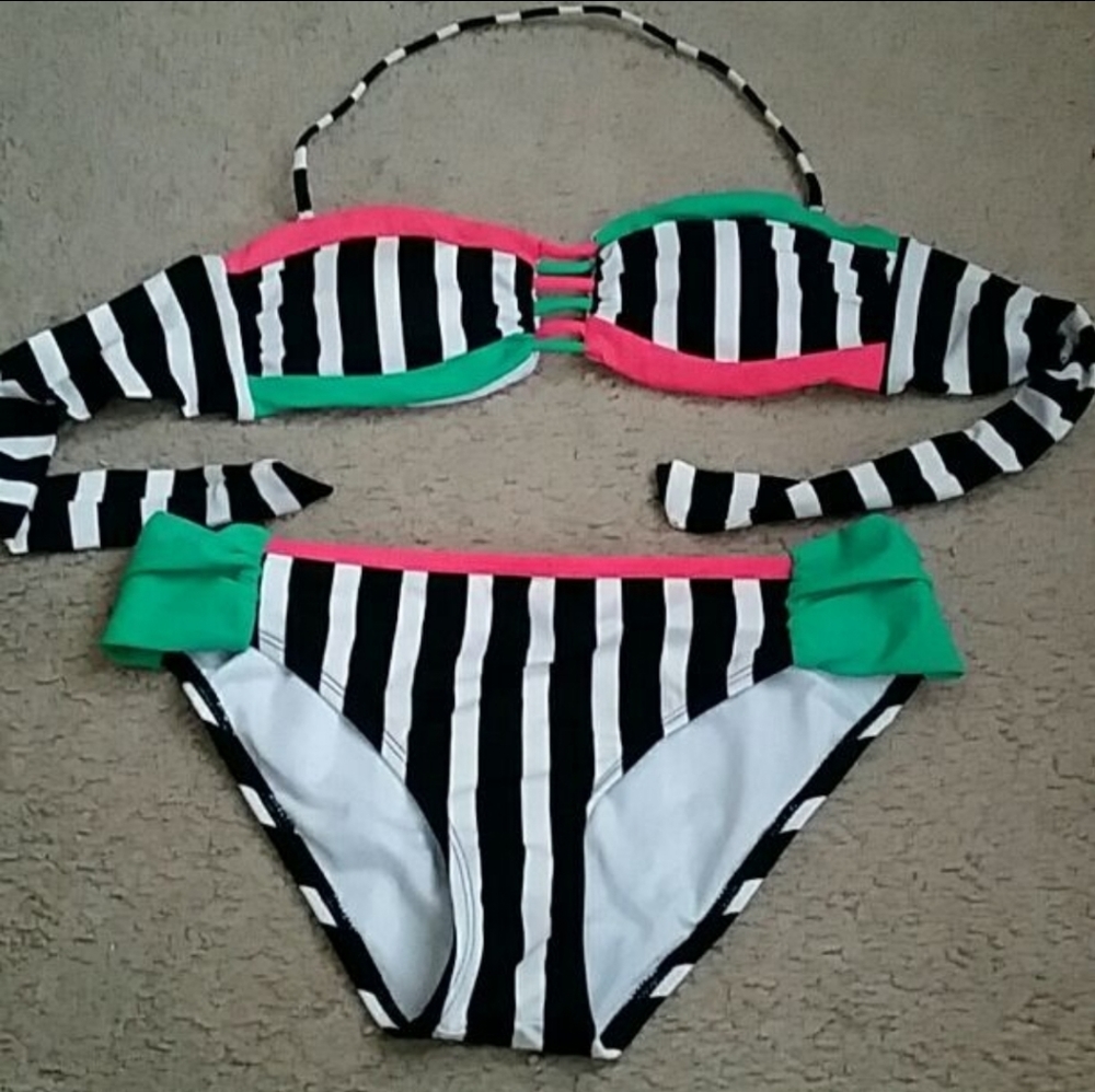 Raisins TWO PIECE HALTER/STRAPLESS Striped BIKINI